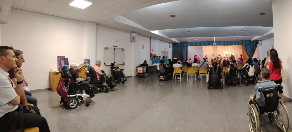 Imagen del público durante la representación teatral.